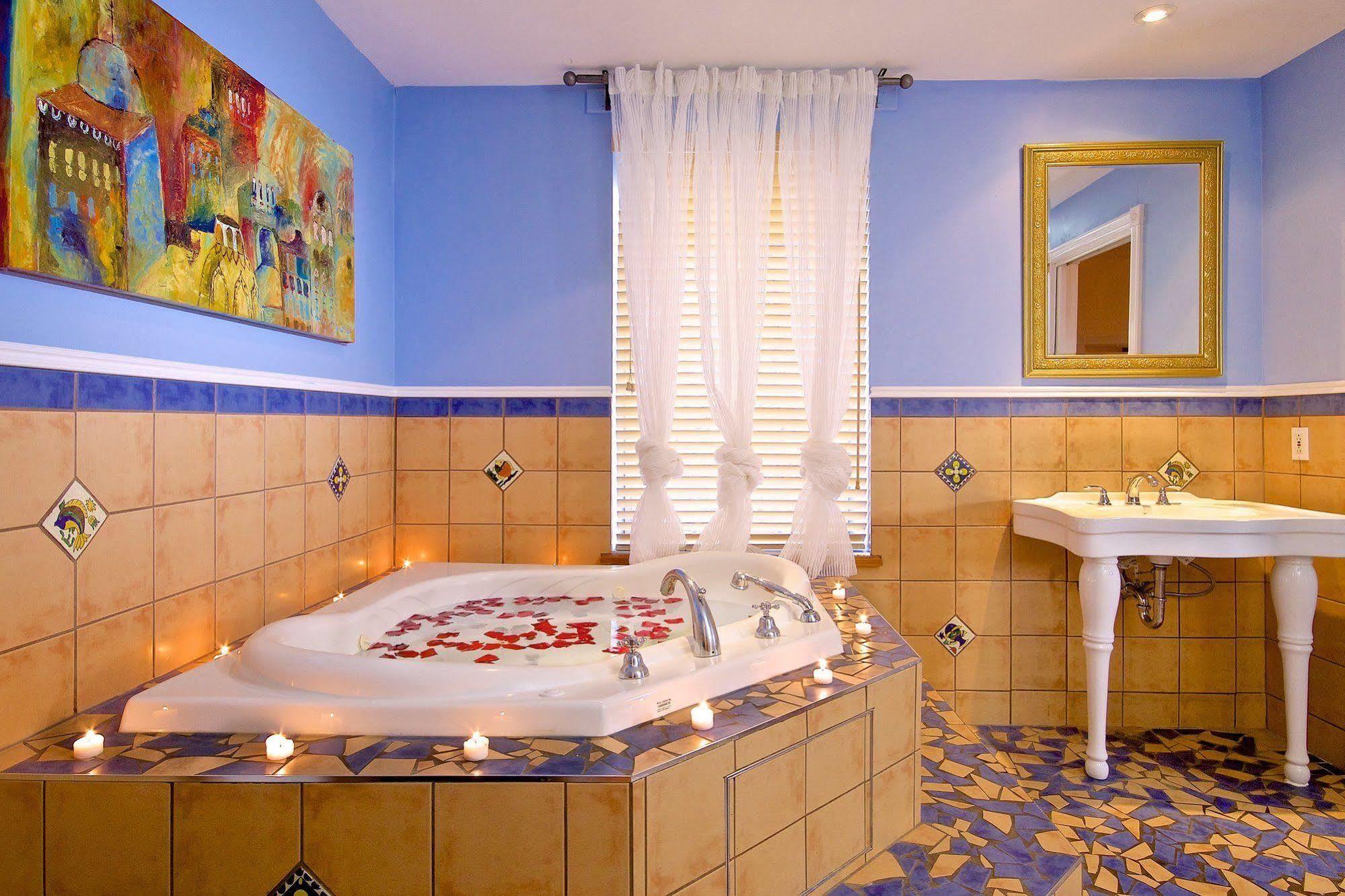 Auberge Les Bons Matins Монреаль Экстерьер фото
